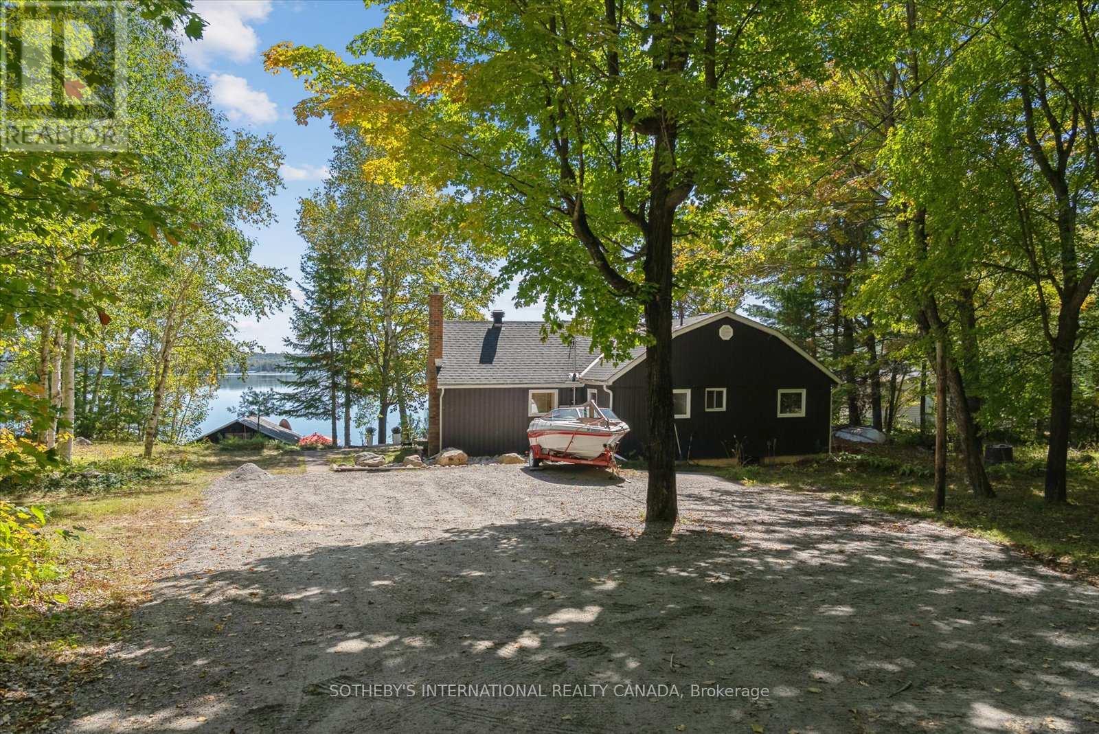 30 Tara Court, Hastings Highlands, Ontario  K0L 2R0 - Photo 42 - X12410318