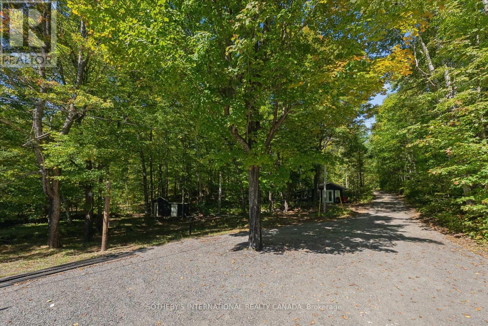 30 Tara Court, Hastings Highlands, Ontario  K0L 2R0 - Photo 44 - X12410318