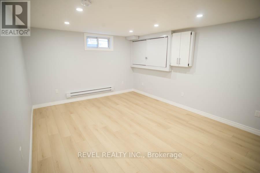 415 Chatham Street, Brantford, Ontario  N3S 4J4 - Photo 19 - X12410426