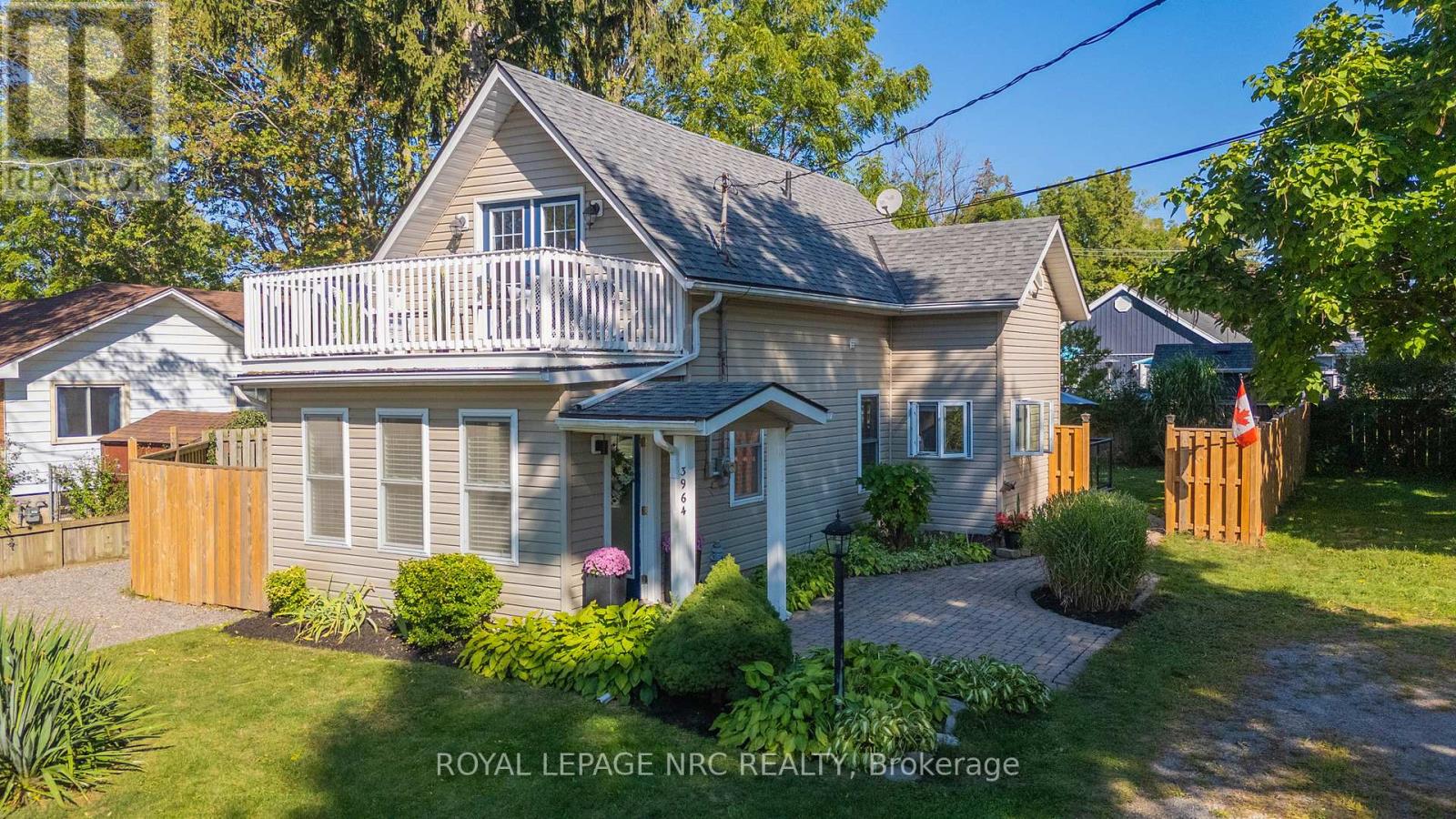 3964 Alexandra Road, Fort Erie, Ontario  L0S 1B0 - Photo 2 - X12410460