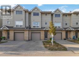 63 - 1990 Wavell Street, London East (East I), Ca