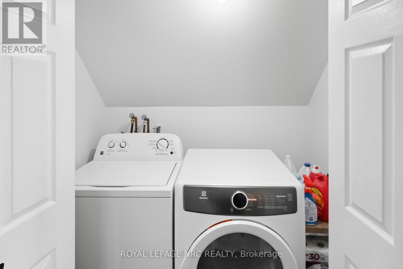 3964 Alexandra Road, Fort Erie, Ontario  L0S 1B0 - Photo 29 - X12410460
