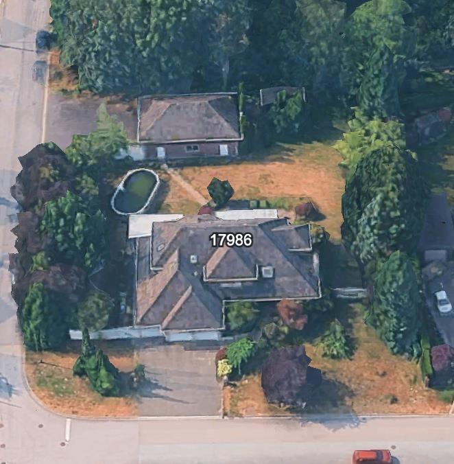 17986 67 Avenue, Surrey, British Columbia  V3S 8C3 - Photo 2 - R3048648