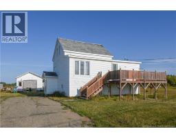 42 rue Ferron Street, Cap-Bateau, New Brunswick