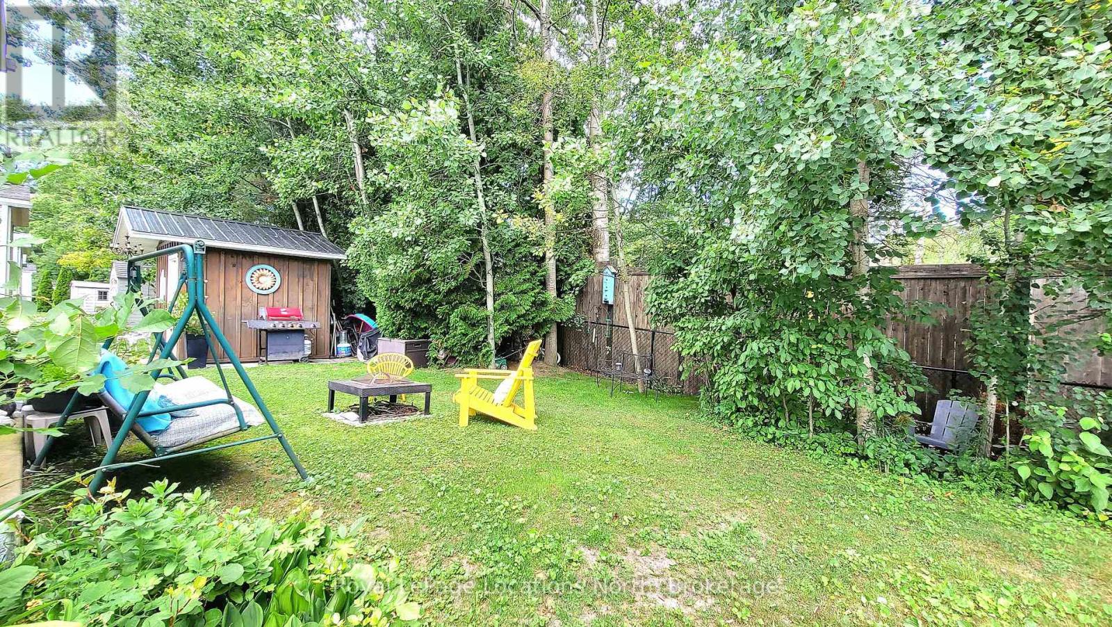 91 Georgian Glen Drive, Wasaga Beach, Ontario  L9Z 1K8 - Photo 26 - S12340328