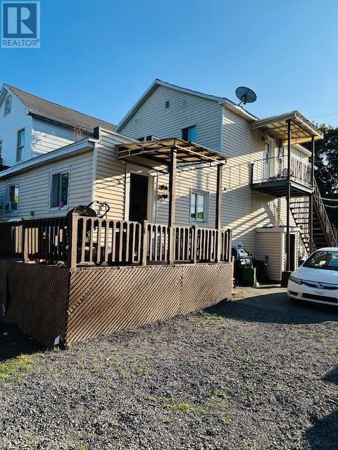 221 St Felix Street E, Cornwall, Ontario  K6H 5A4 - Photo 10 - X12410497