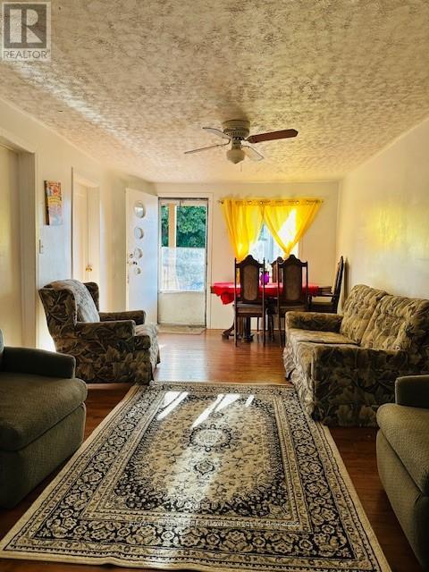 221 St Felix Street E, Cornwall, Ontario  K6H 5A4 - Photo 7 - X12410497