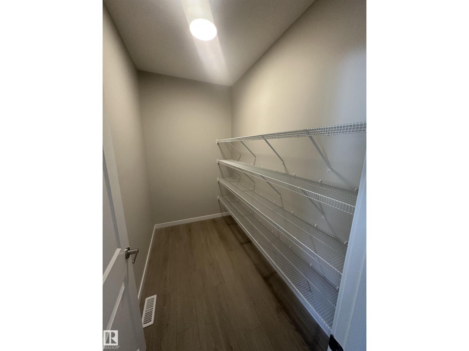 2268 4th Av Sw Sw, Edmonton, Alberta  T0T 0T0 - Photo 6 - E4452300