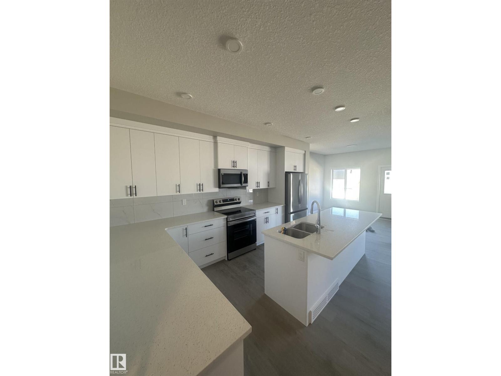 2268 4th Av Sw Sw, Edmonton, Alberta  T0T 0T0 - Photo 3 - E4452300