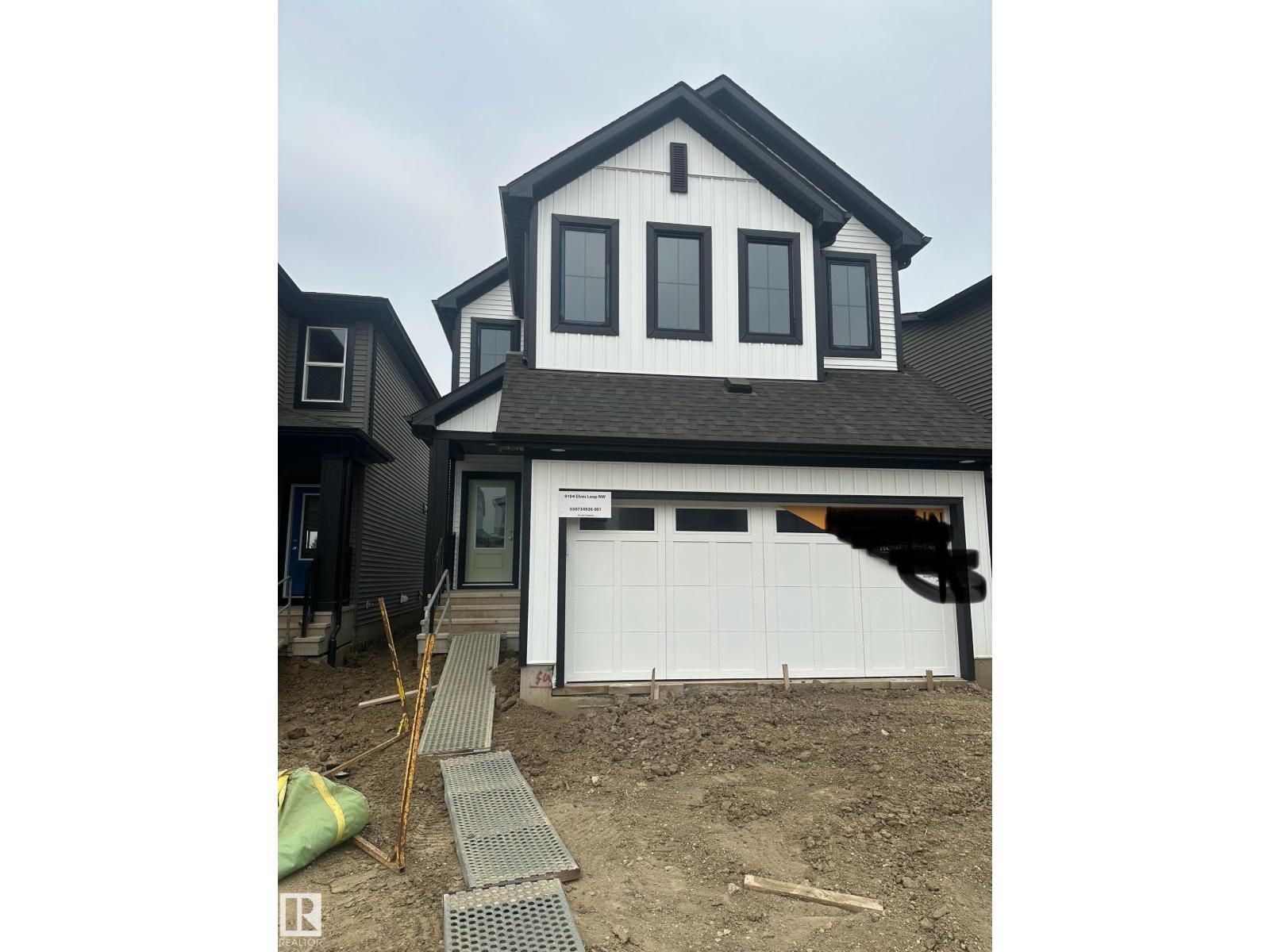 9104 Elves LO NW, Edmonton, Alberta