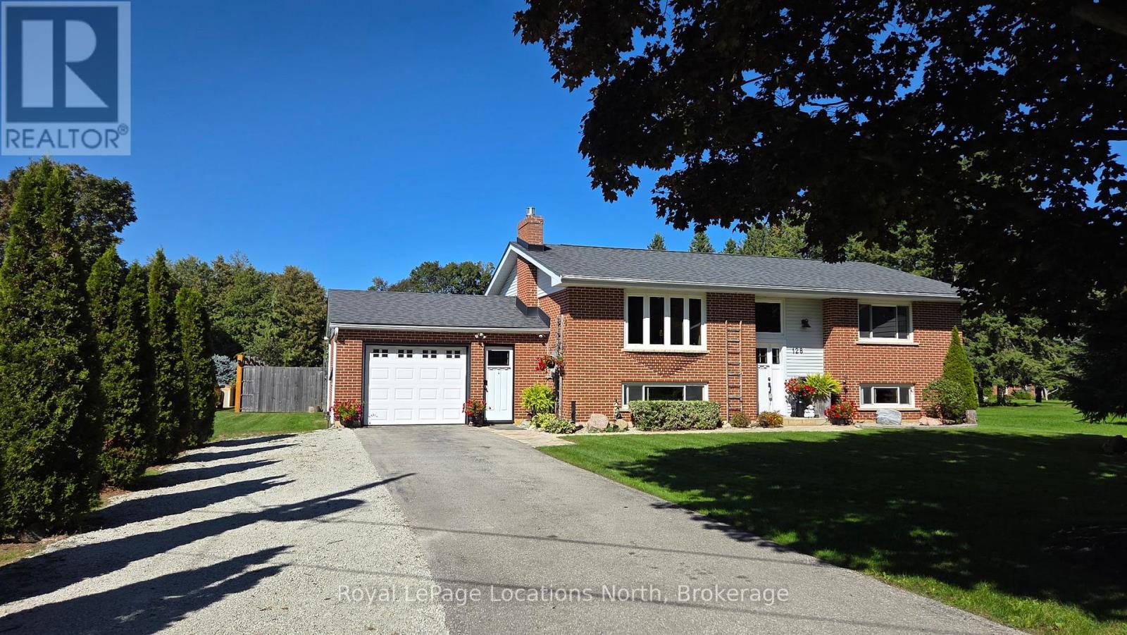 128 MONTGOMERY STREET, Meaford, Ontario