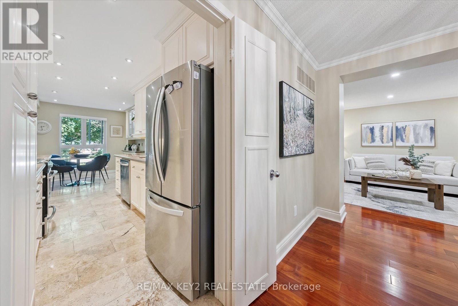 201 - 34 Snowshoe Mill Way, Toronto, Ontario  M2L 1T5 - Photo 11 - C12410469