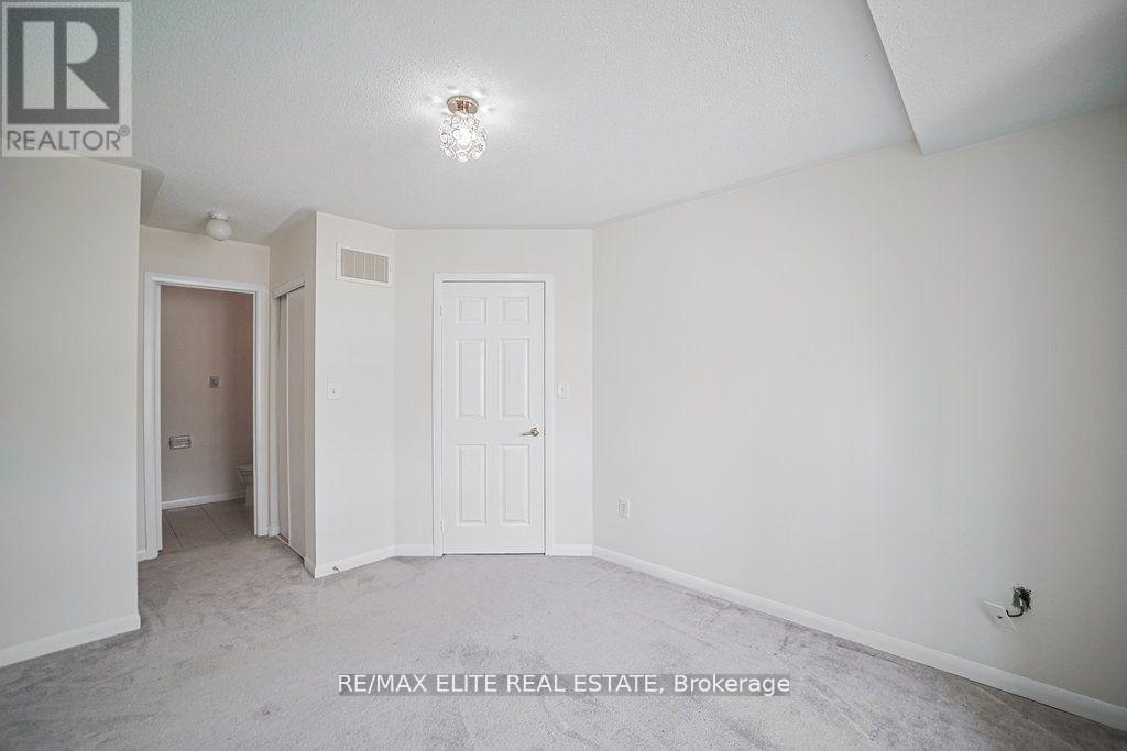 79 - 1250 St Martins Drive, Pickering, Ontario  L1W 0A2 - Photo 25 - E12410454