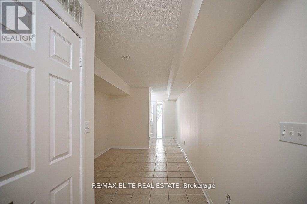 79 - 1250 St Martins Drive, Pickering, Ontario  L1W 0A2 - Photo 28 - E12410454