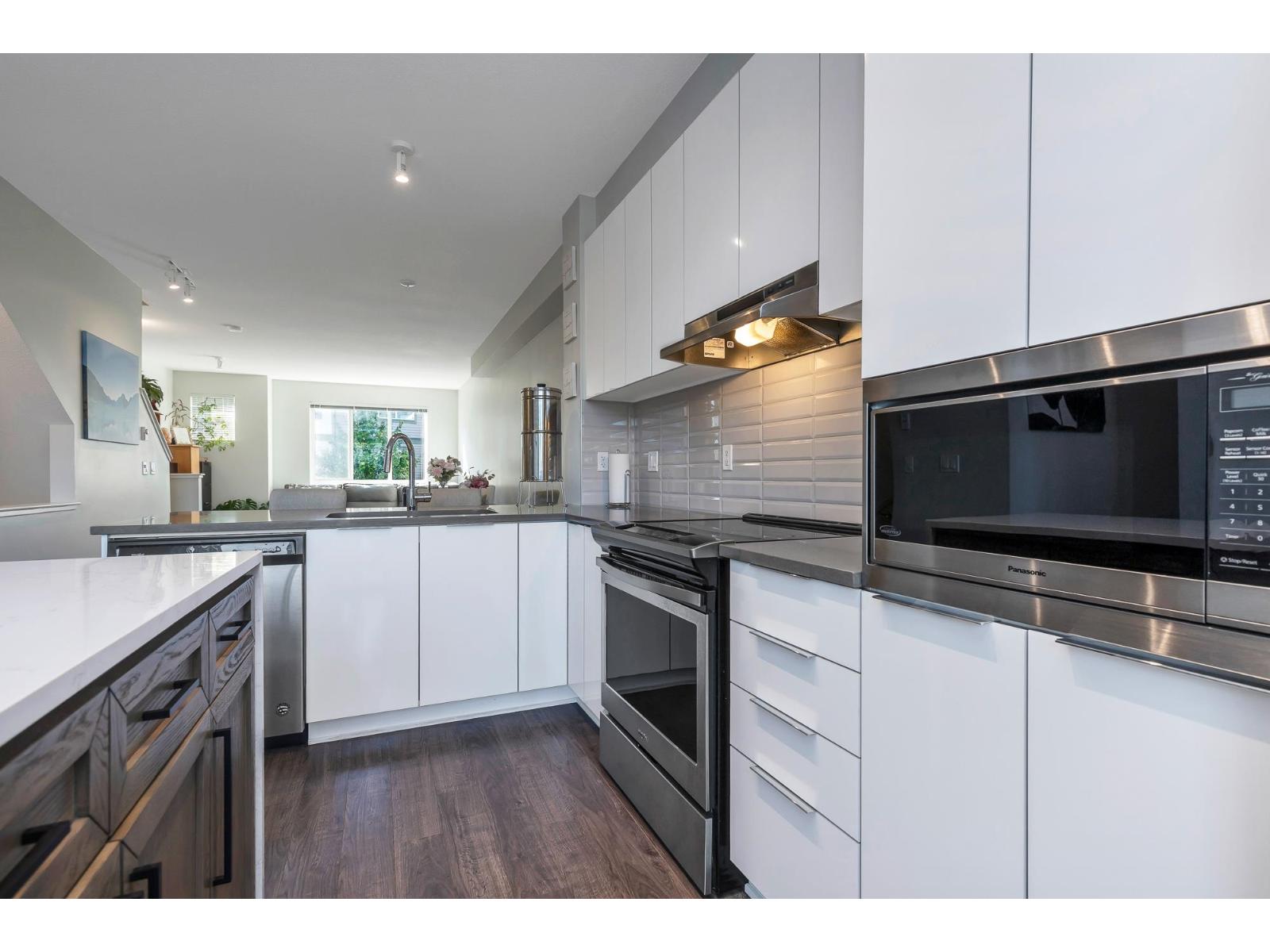 189 30930 Westridge Place, Abbotsford, British Columbia  V2T 0H6 - Photo 8 - R3049166