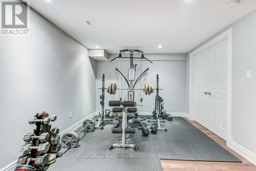 2139 Brays Lane, Oakville, Ontario  L6M 2T2 - Photo 38 - W12405398