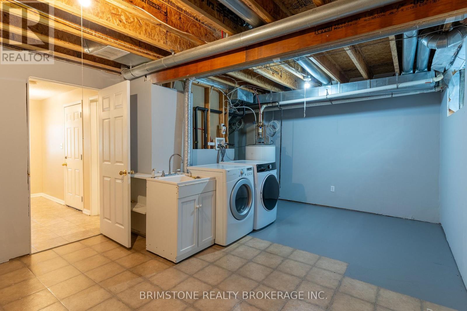 9 - 175 Stanley Street, Barrie, Ontario  L4M 0G2 - Photo 27 - S12410465