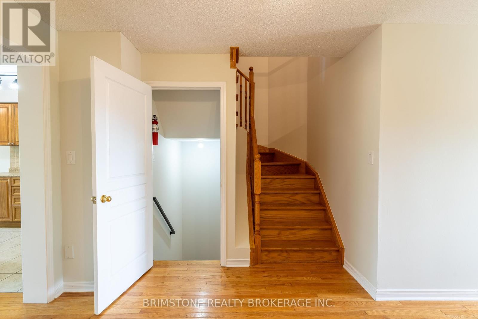89 Winchester Terrace, Barrie, Ontario  L4M 0C8 - Photo 26 - S12410471