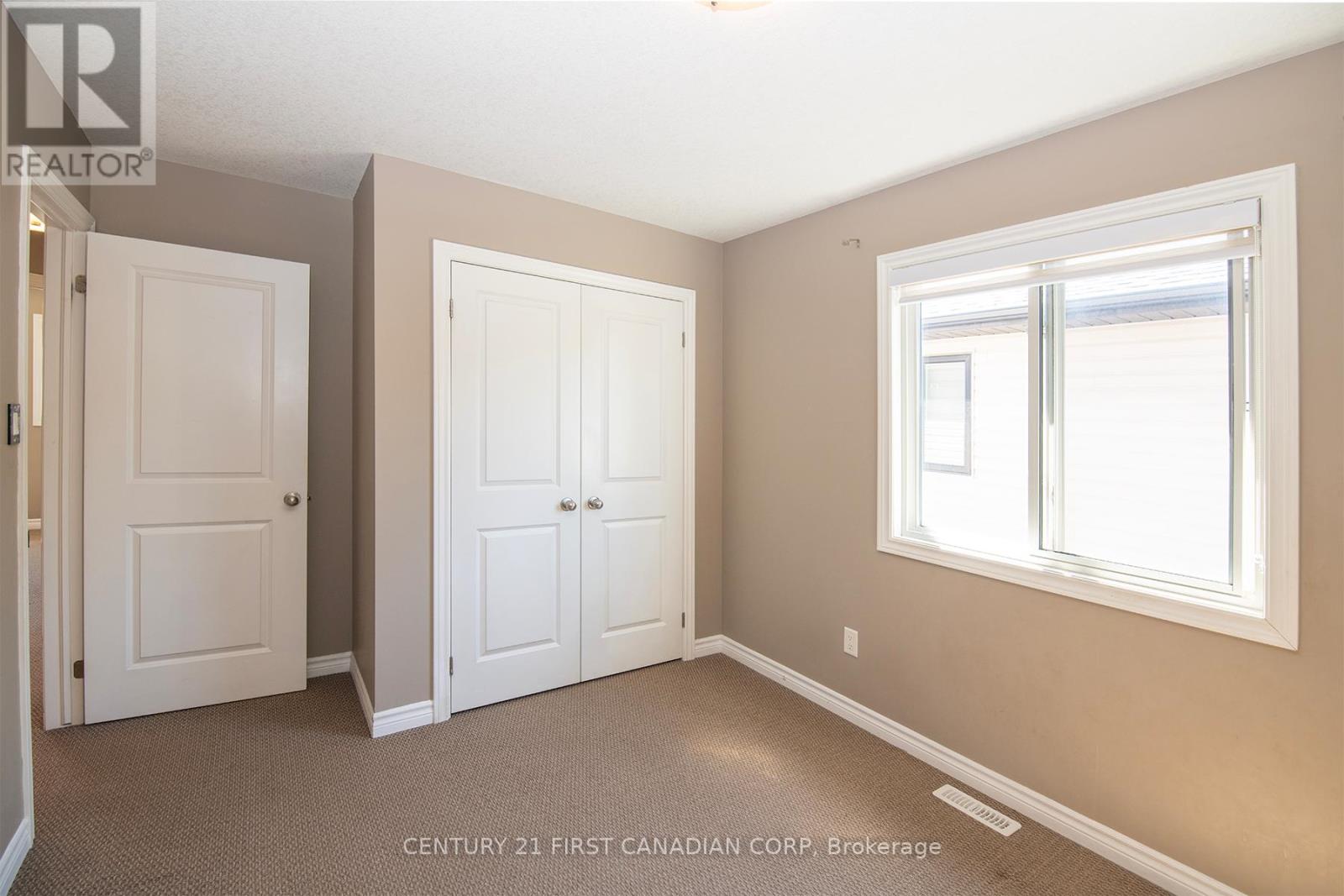 3399 Emilycarr Lane S, London South, Ontario  N6L 0A3 - Photo 38 - X12410591