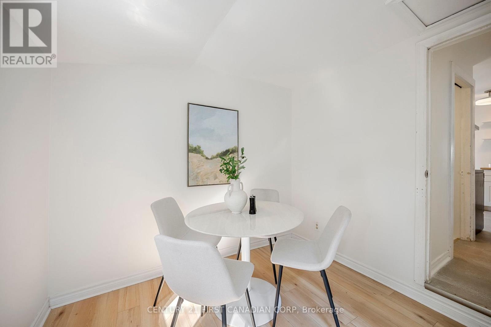 113 Emery Street E, London South, Ontario  N6C 2C9 - Photo 17 - X12410594