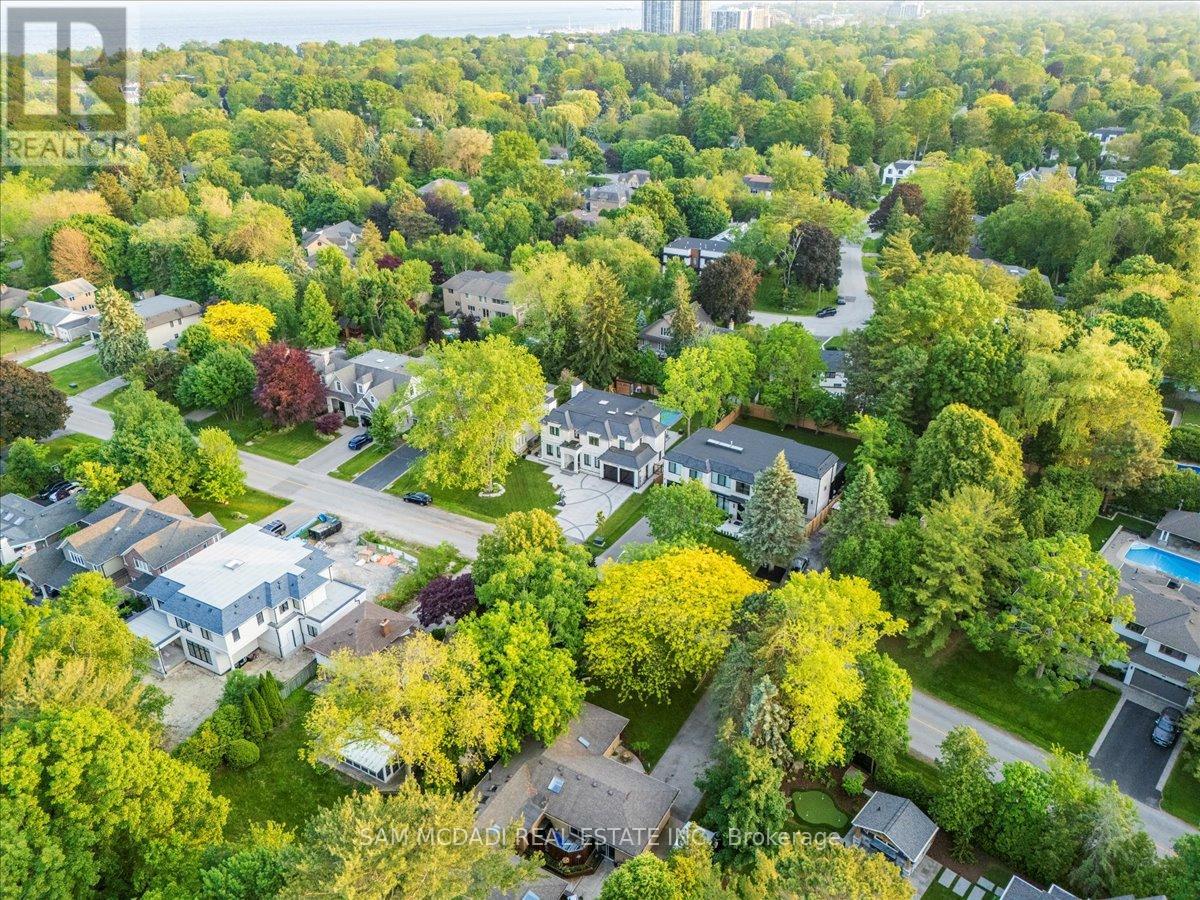 170 Woodhaven Park Drive, Oakville, Ontario  L6L 4K6 - Photo 48 - W12230413