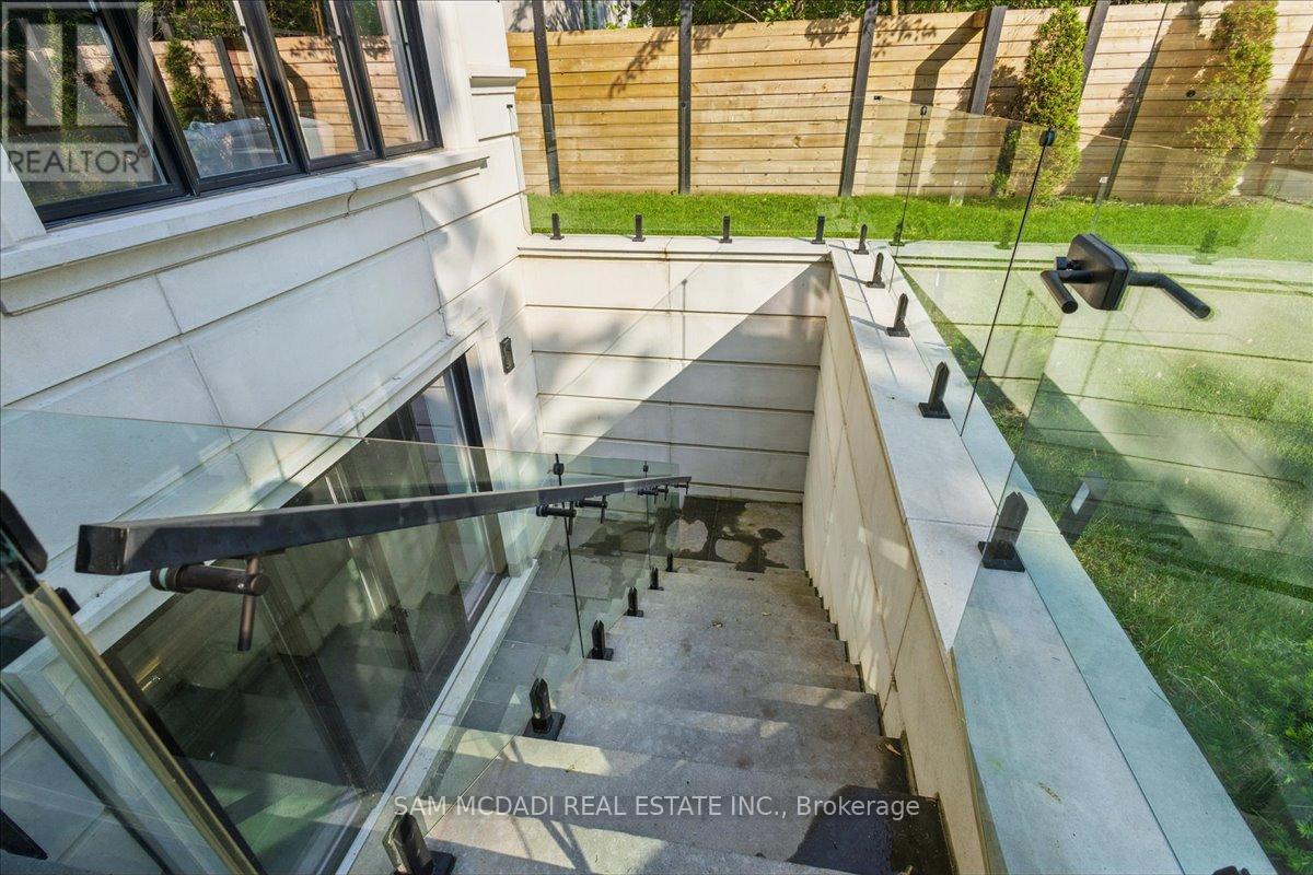 170 Woodhaven Park Drive, Oakville, Ontario  L6L 4K6 - Photo 42 - W12230413