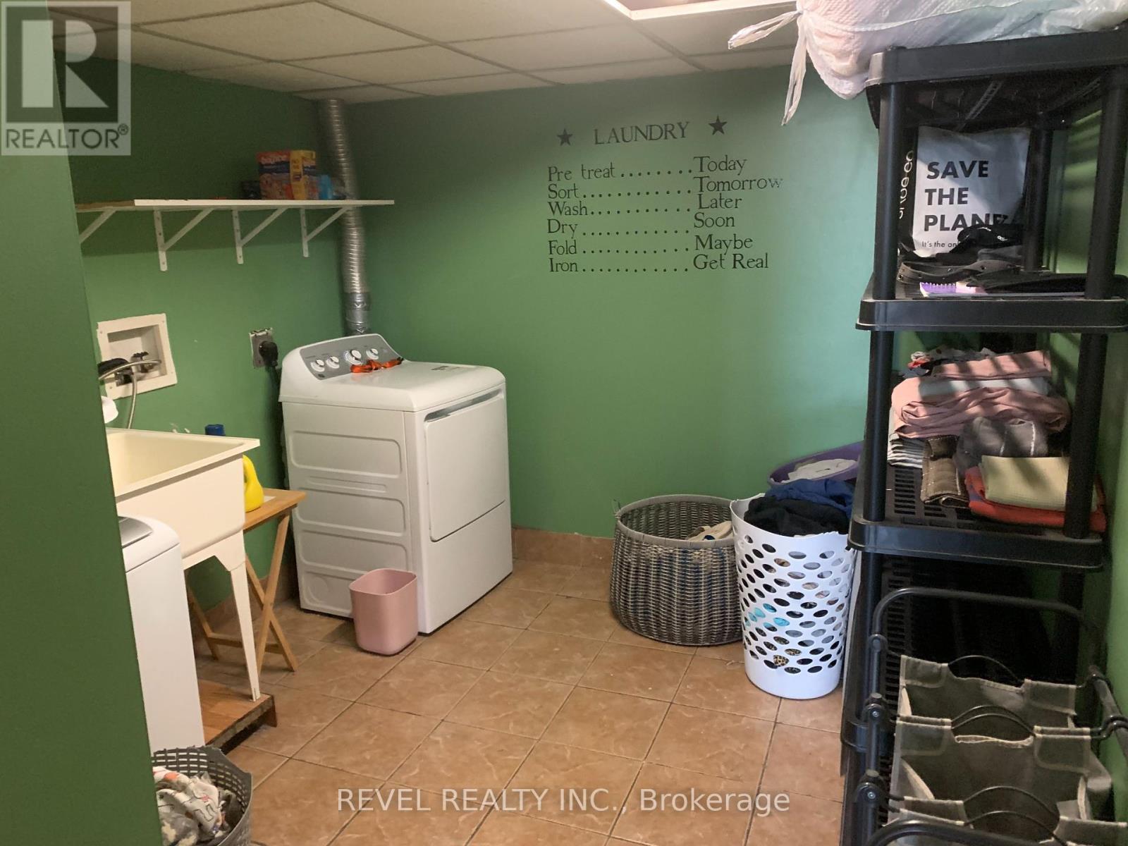 850 A Park Avenue, Timmins (Mtj - Main Area), Ontario  P4N 3Y2 - Photo 17 - T12410597