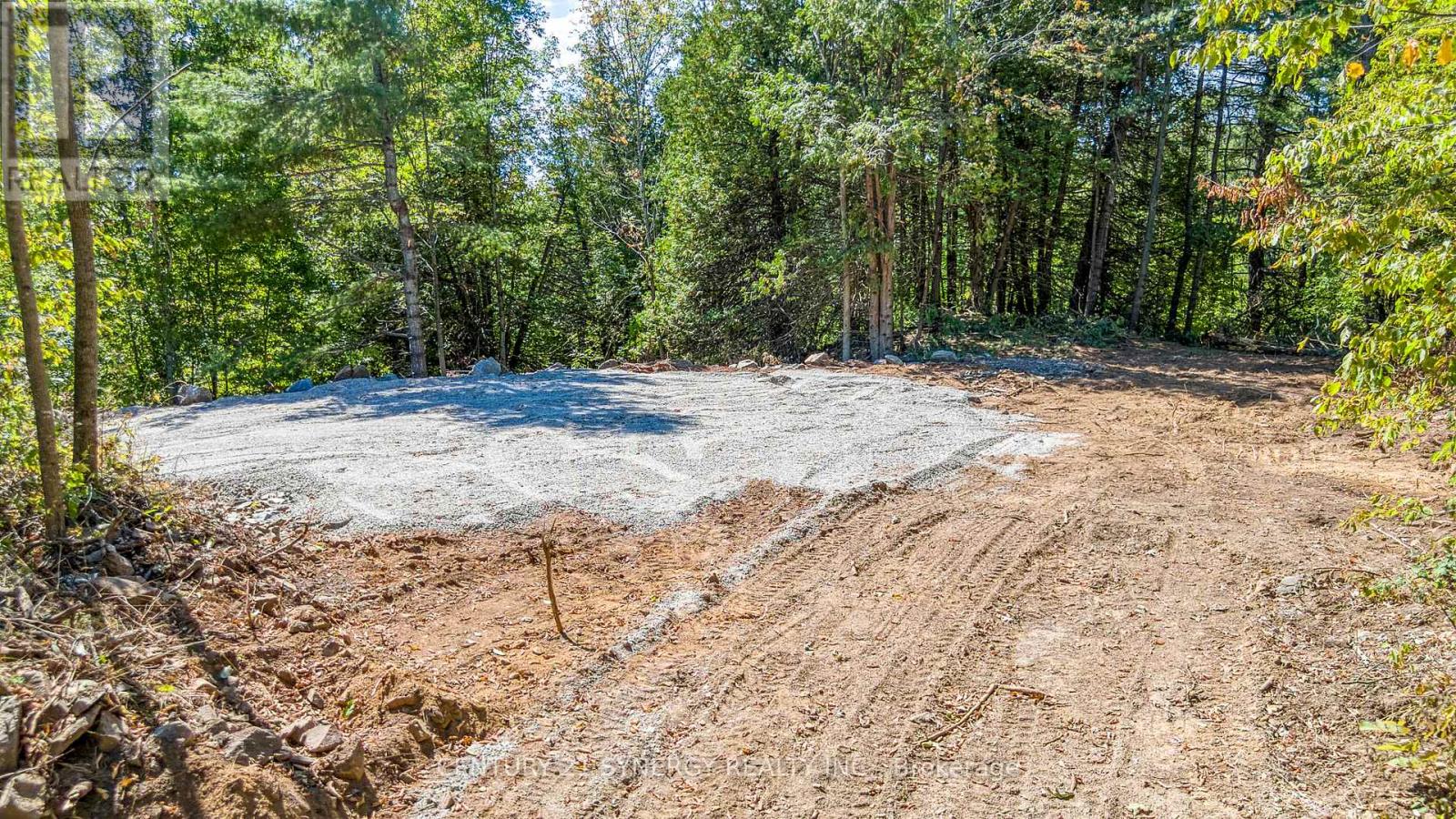 21518 Highway 7 Highway, Tay Valley, Ontario  K0H 2B0 - Photo 4 - X12410556