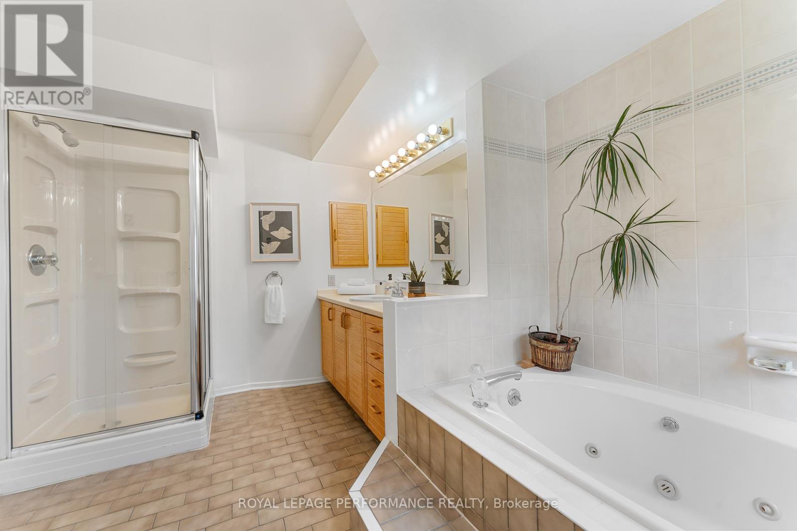 1848 Thistleleaf Crescent, Ottawa, Ontario  K1C 5W7 - Photo 27 - X12410599