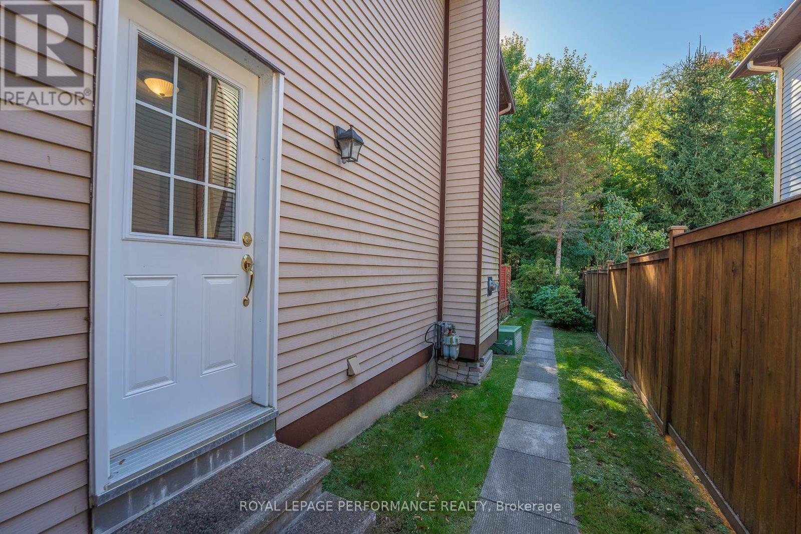 1848 Thistleleaf Crescent, Ottawa, Ontario  K1C 5W7 - Photo 44 - X12410599