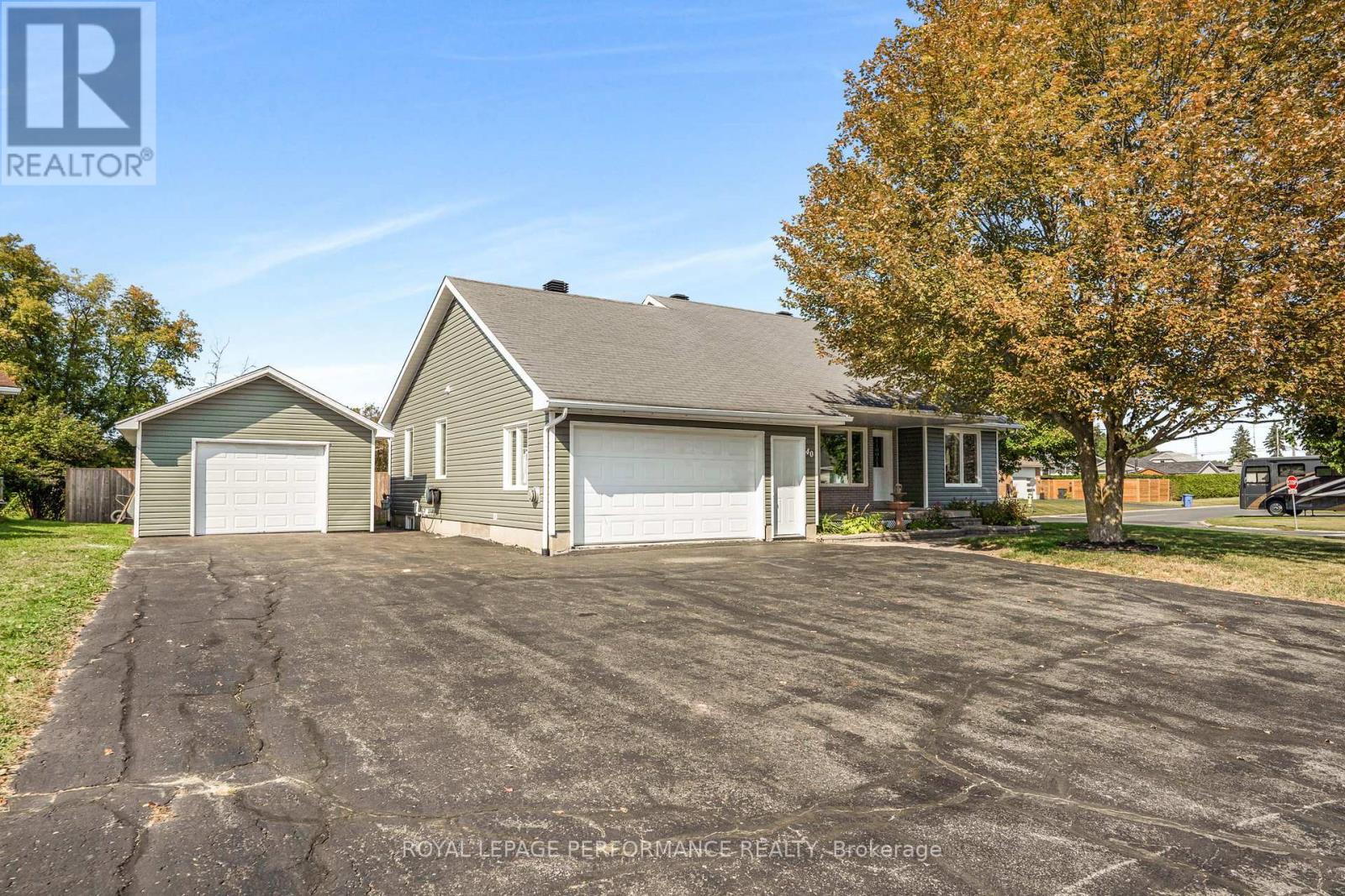 40 FAUCHER BOULEVARD, Casselman, Ontario