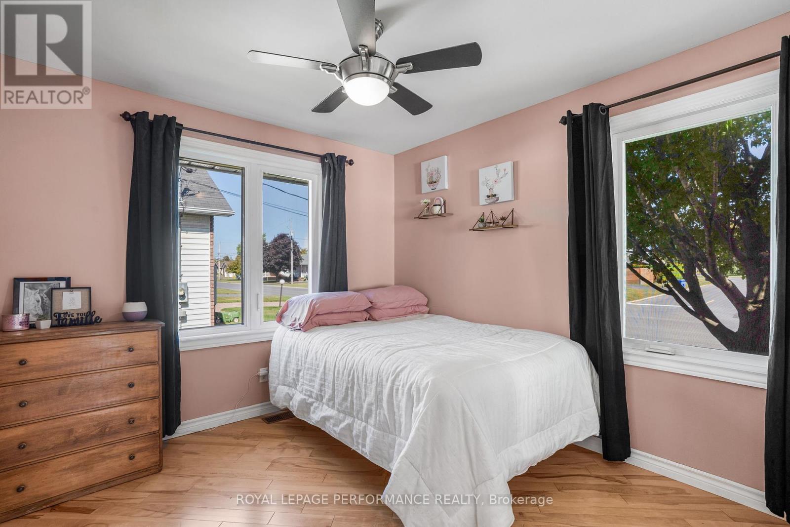 40 Faucher Boulevard, Casselman, Ontario  K0A 1M0 - Photo 18 - X12410623