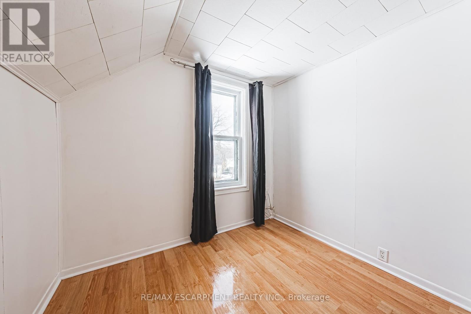 20 York Street, Welland, Ontario  L3B 4A6 - Photo 16 - X11953172
