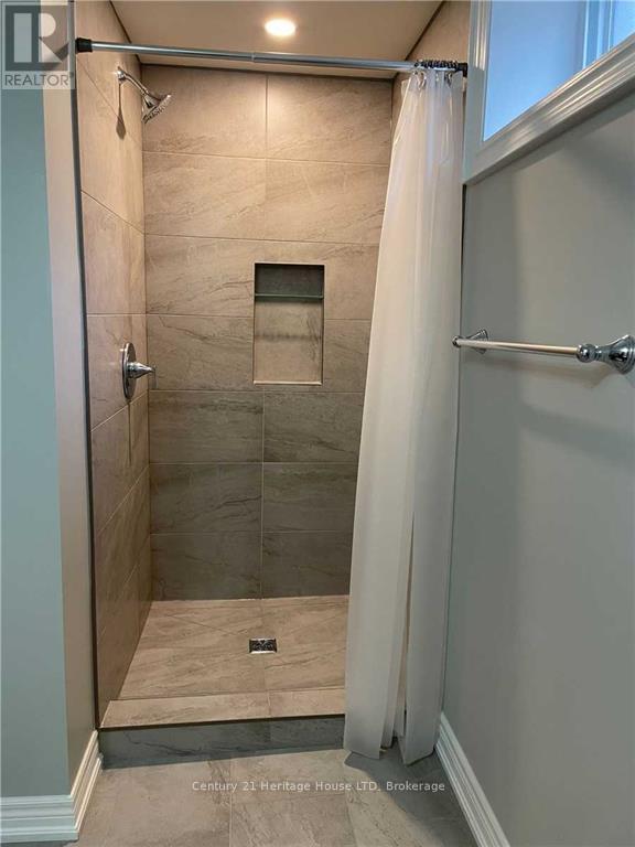 Basement - 5117 Shirley Avenue, Niagara Falls, Ontario  L2E 5C1 - Photo 7 - X12410528