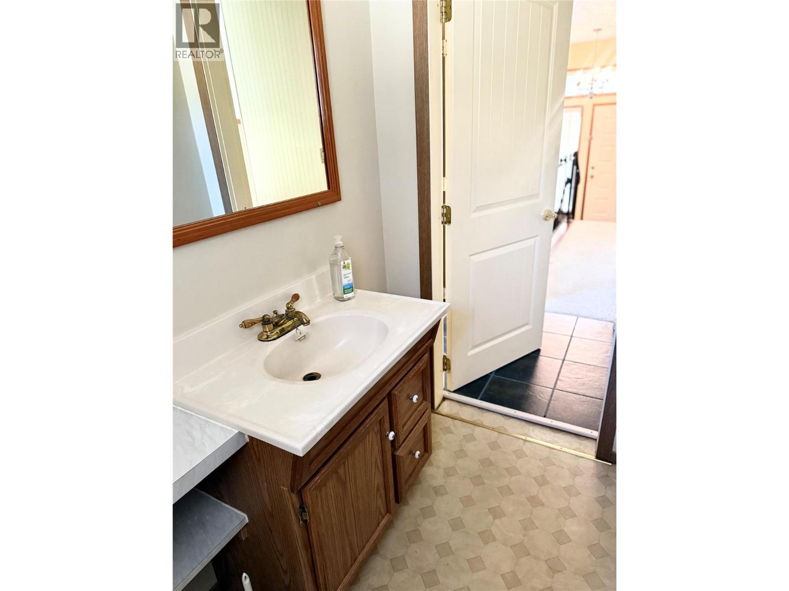221 2nd Avenue, Rivervale, British Columbia  V1R 4V2 - Photo 48 - 10363280