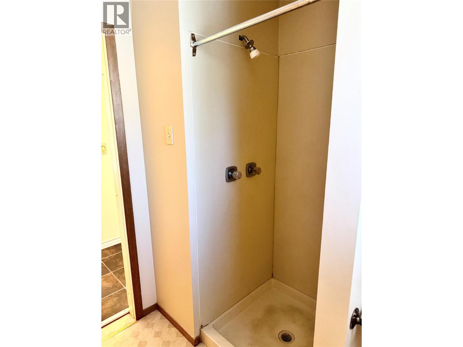 221 2nd Avenue, Rivervale, British Columbia  V1R 4V2 - Photo 51 - 10363280