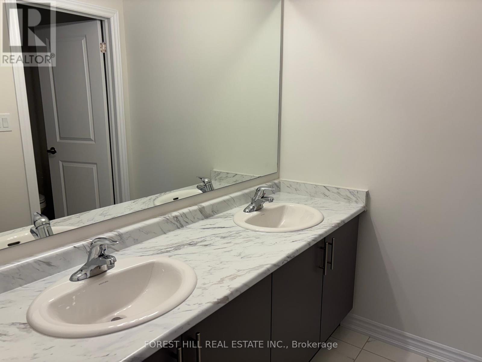 57 Hickey Lane, Kawartha Lakes, Ontario  K9V 5V5 - Photo 16 - X12410474