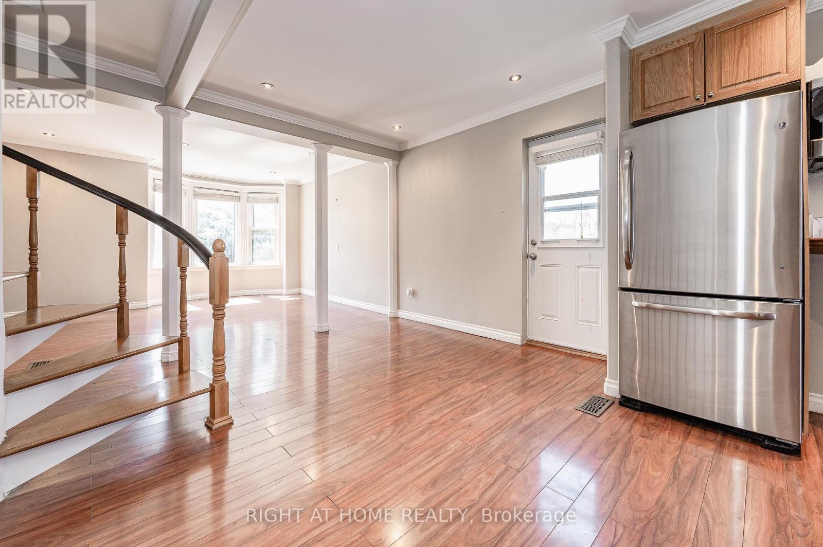1 Arkledun Avenue, Hamilton, Ontario  L8N 2H4 - Photo 15 - X12410478