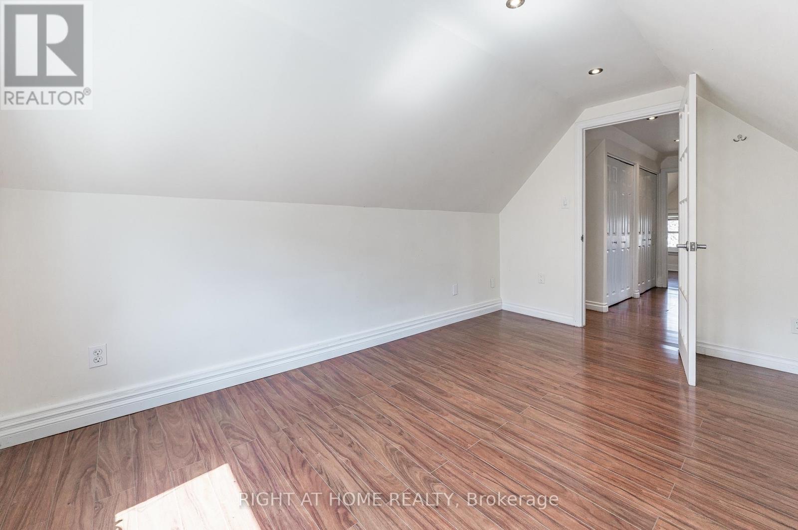 1 Arkledun Avenue, Hamilton, Ontario  L8N 2H4 - Photo 27 - X12410478