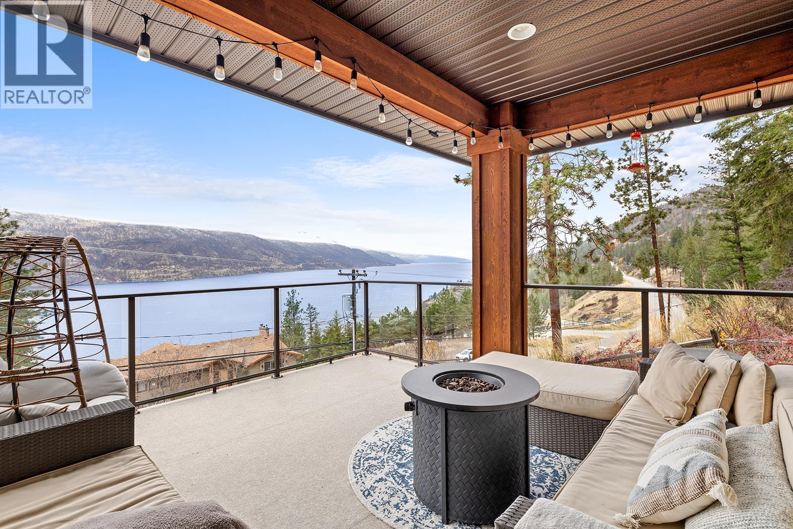 159 Clifton Road N, Kelowna, British Columbia