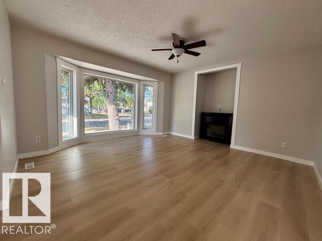 Property at 77 DAYTON CR image 5