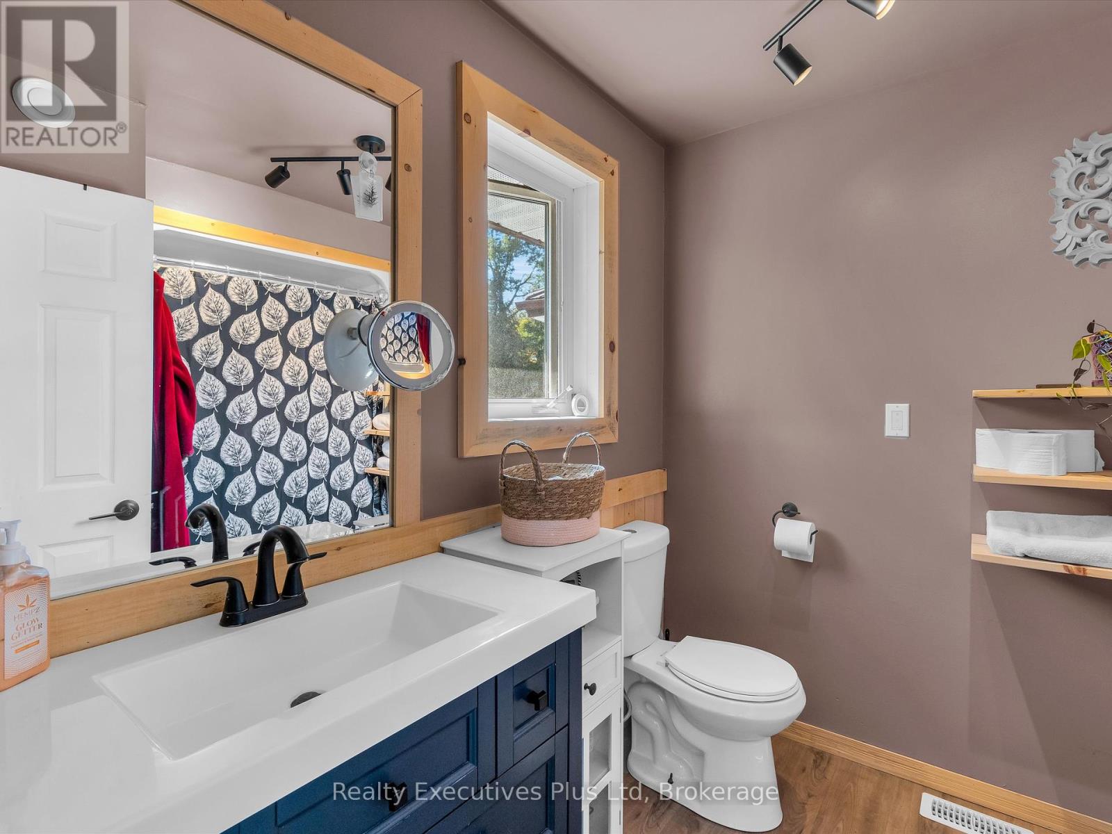 353 Mcfadden Line, Parry Sound Remote Area, Ontario  P0A 2L0 - Photo 24 - X12408603