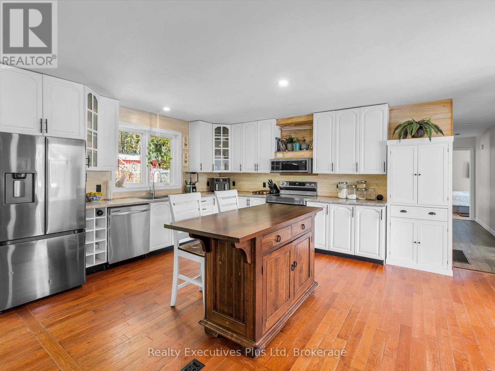 353 Mcfadden Line, Parry Sound Remote Area, Ontario  P0A 2L0 - Photo 30 - X12408603
