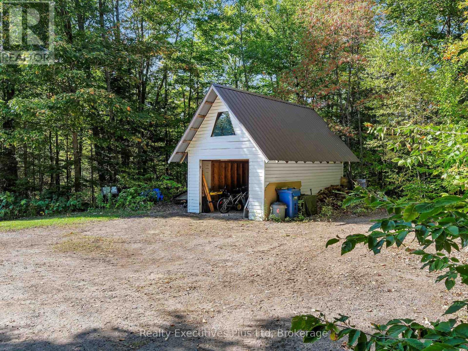 353 Mcfadden Line, Parry Sound Remote Area, Ontario  P0A 2L0 - Photo 44 - X12408603