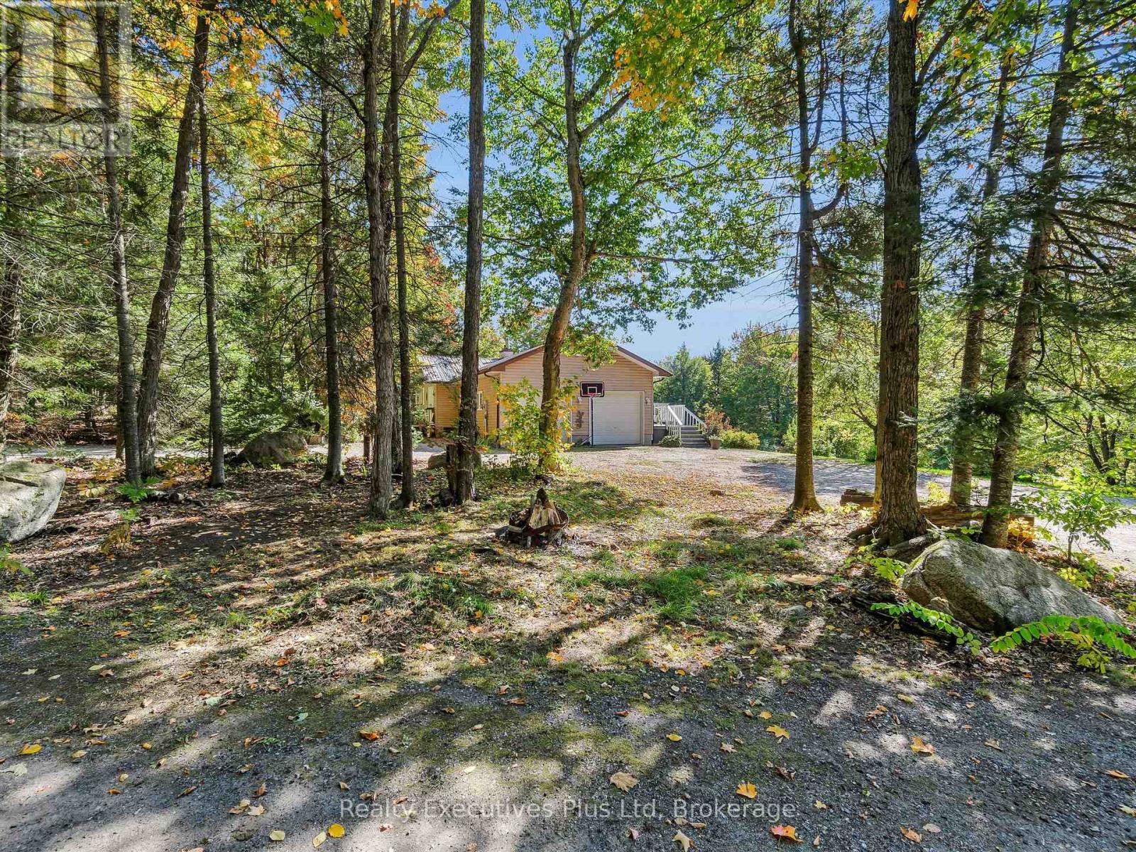 353 Mcfadden Line, Parry Sound Remote Area, Ontario  P0A 2L0 - Photo 42 - X12408603