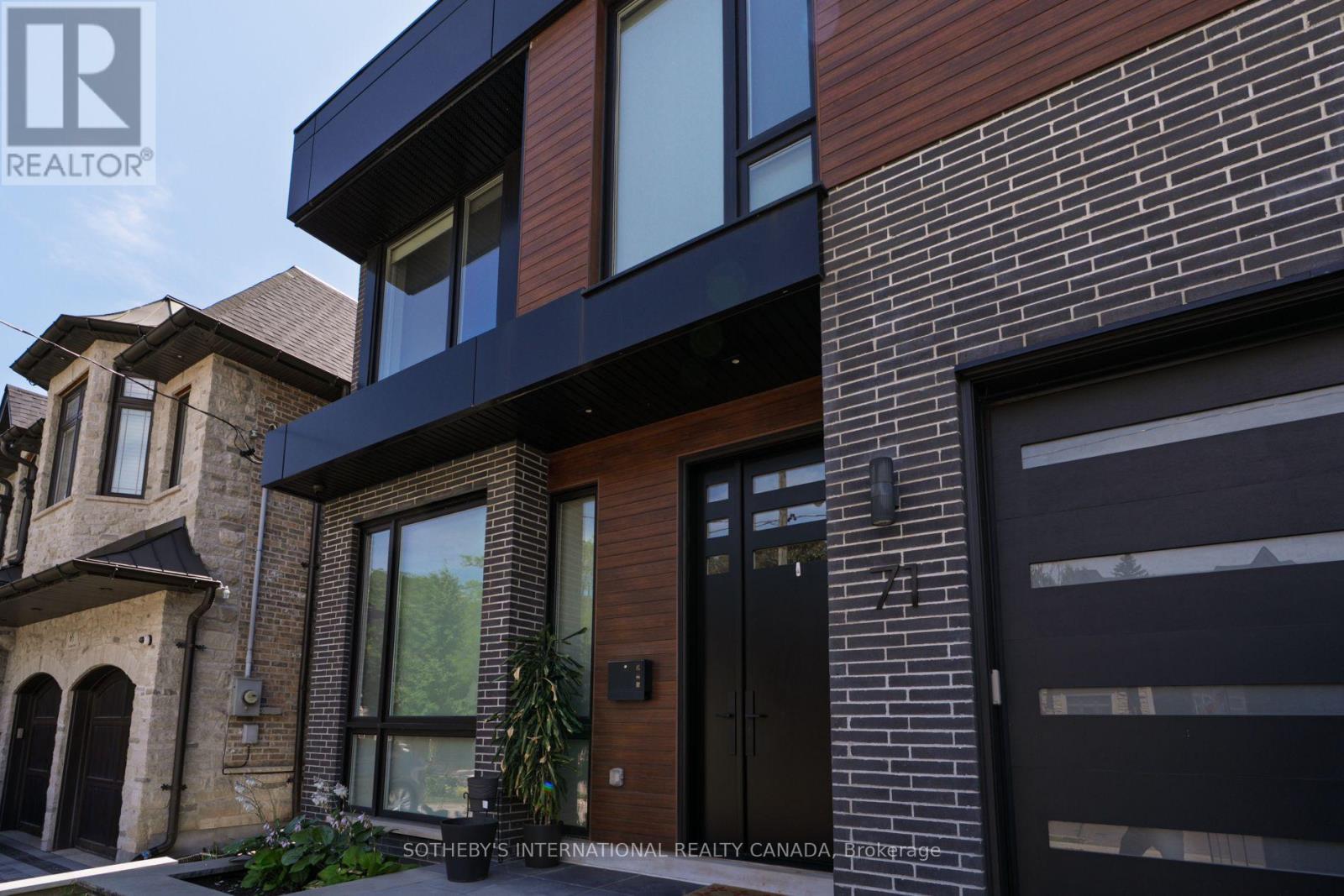 71 Yorkview Drive, Toronto, Ontario  M2R 1J7 - Photo 4 - C12305236