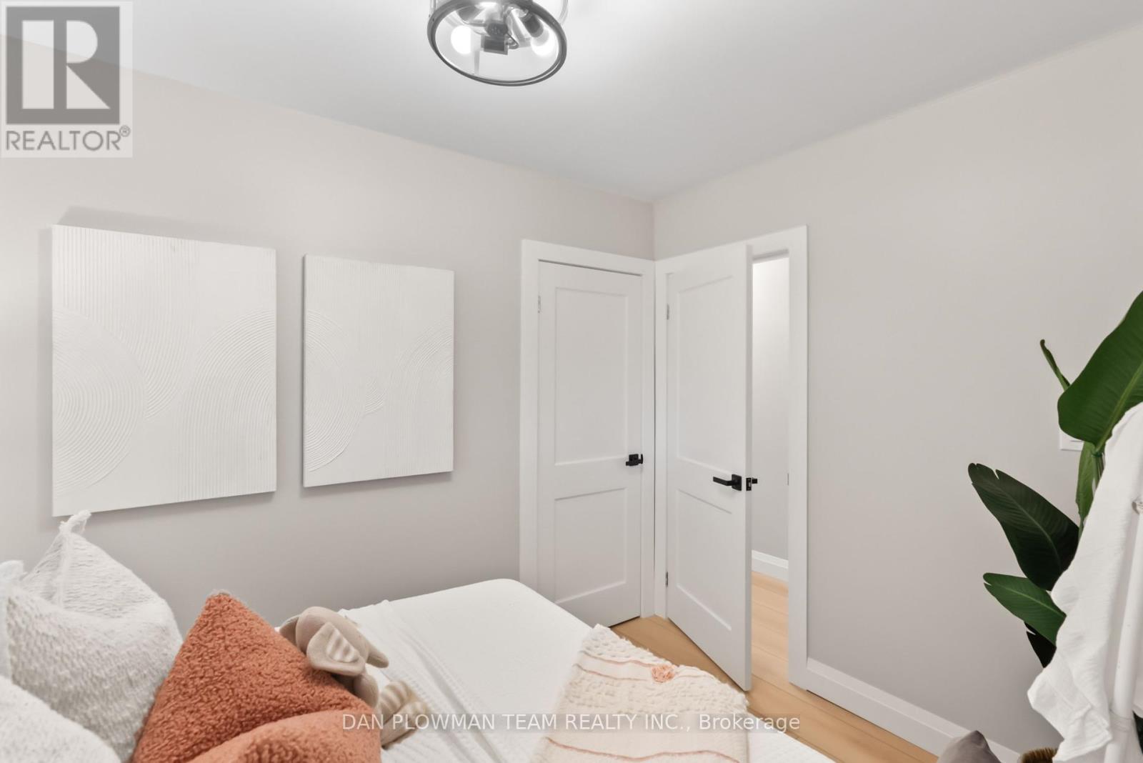 119 Thorncliffe Street, Oshawa, Ontario  L1H 7H3 - Photo 28 - E12410340