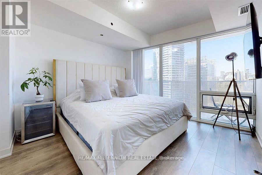 3103 - 88 Harbour Street, Toronto, Ontario  M5J 1B7 - Photo 14 - C12410524