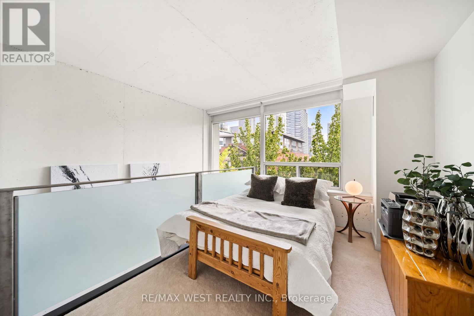 510 - 954 King Street W, Toronto, Ontario  M6K 3L9 - Photo 12 - C12410606