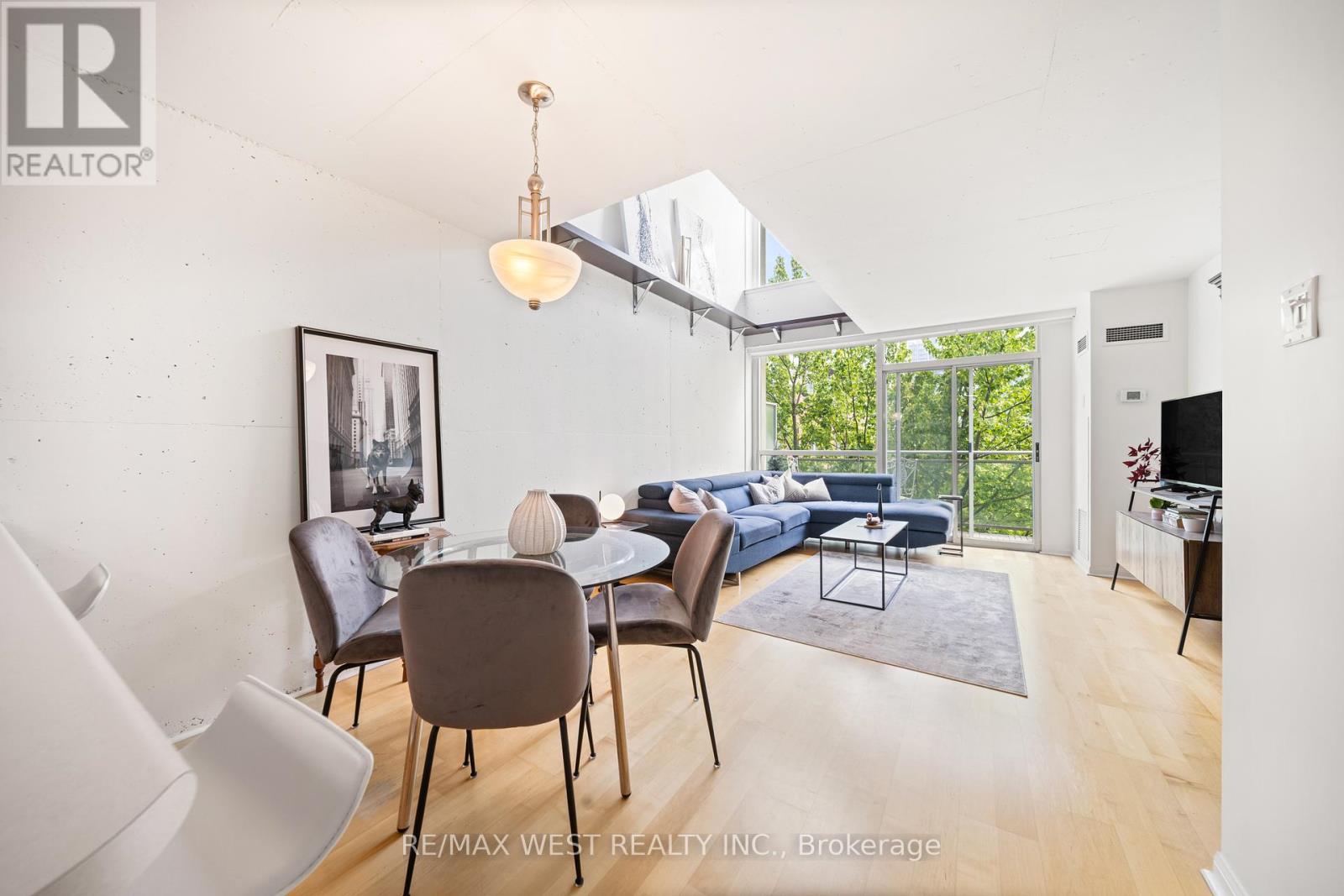 510 - 954 King Street W, Toronto, Ontario  M6K 3L9 - Photo 3 - C12410606